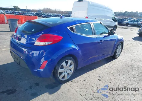 2013 Hyundai Veloster Base W/Black z USA, uszkodzony, nr VIN KMHTC6AD2DU158407